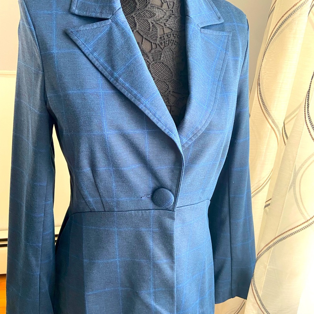 Cabi Navy Blue Windowpane Blazer